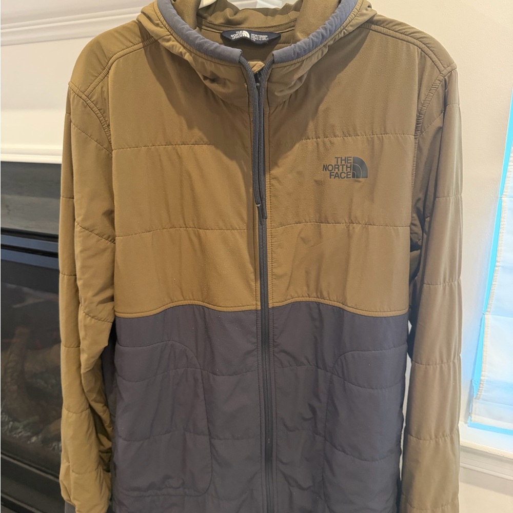The North Face Men’s Two-Tone Hooded Thin Jacket